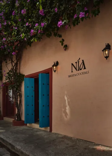 nia bakery by crearq